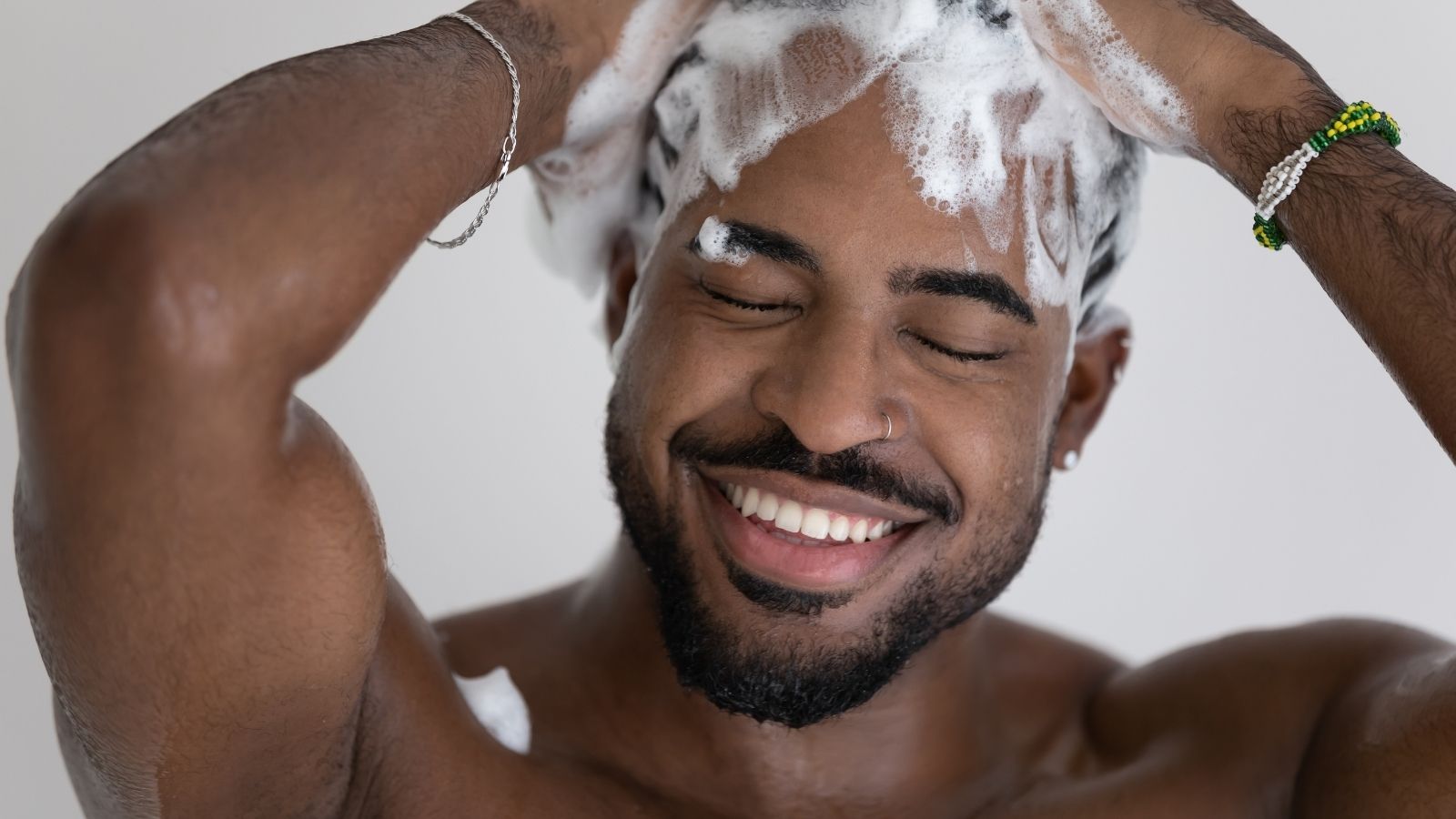 comment utiliser un shampoing solide