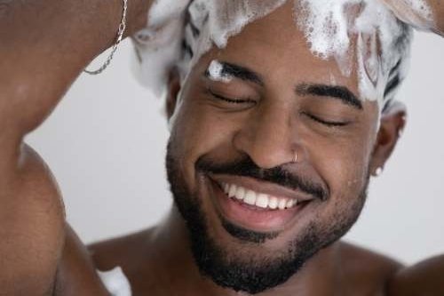 comment utiliser un shampoing solide